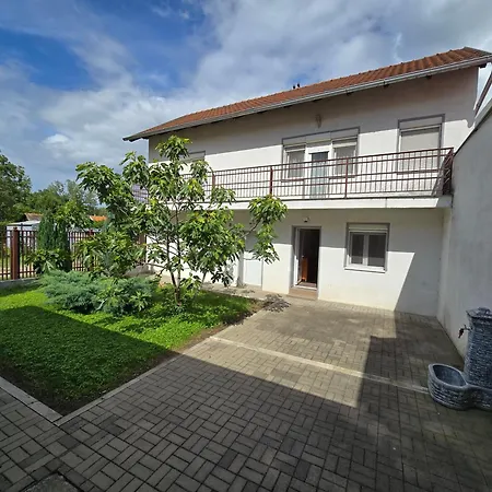 Apartment Sajam House