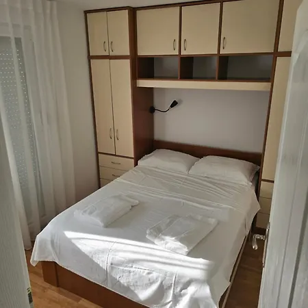 Apartment Sajam House