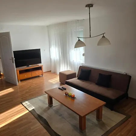 Sajam House Apartment Novi Sad
